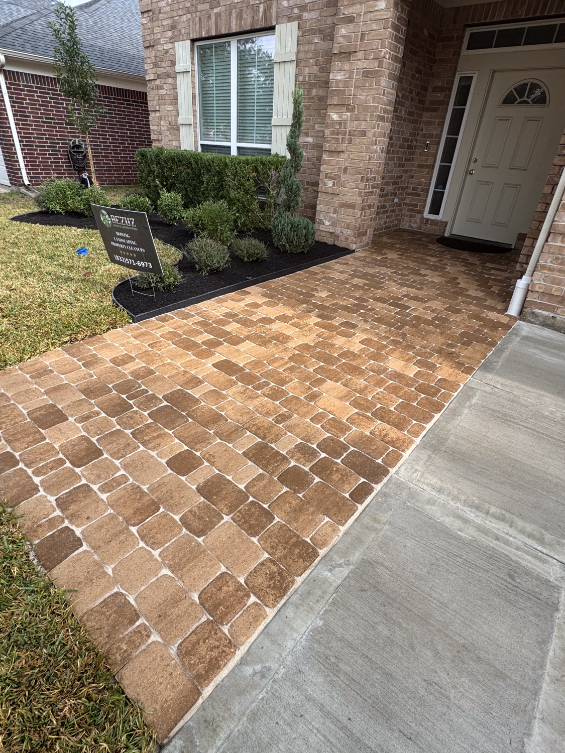 Bezuz-Lawn-and-Landscaping_Houston-and-Katy-Landscaper-38