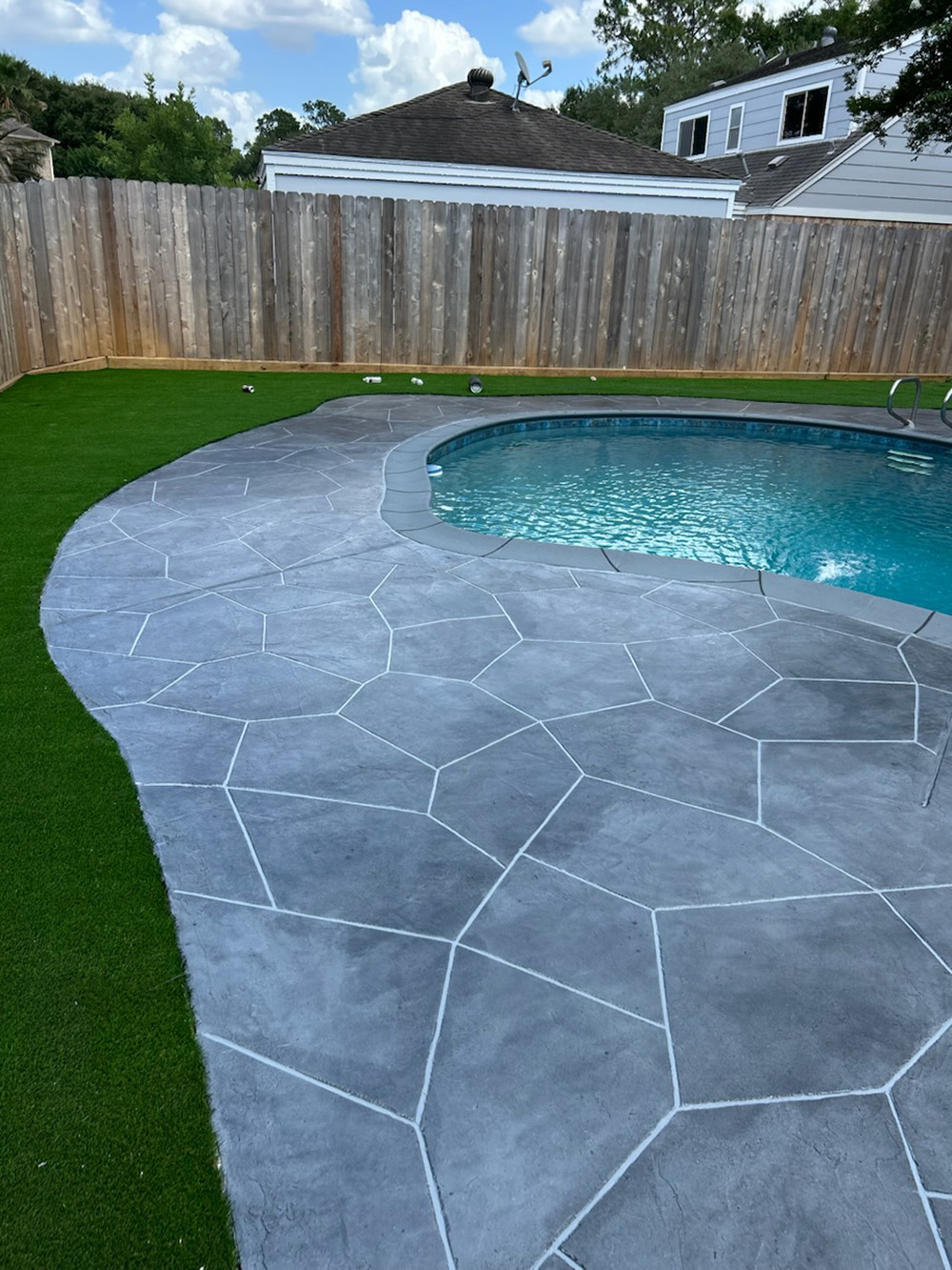Bezuz-Lawn-and-Landscaping_Artificial-Turf-in-Katy-132