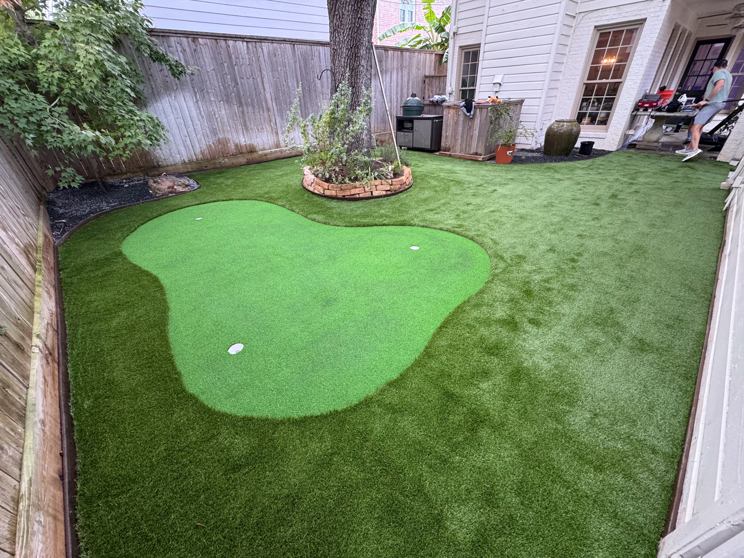 Bezuz-Lawn-and-Landscaping_landscaper-in-katy-texas-04