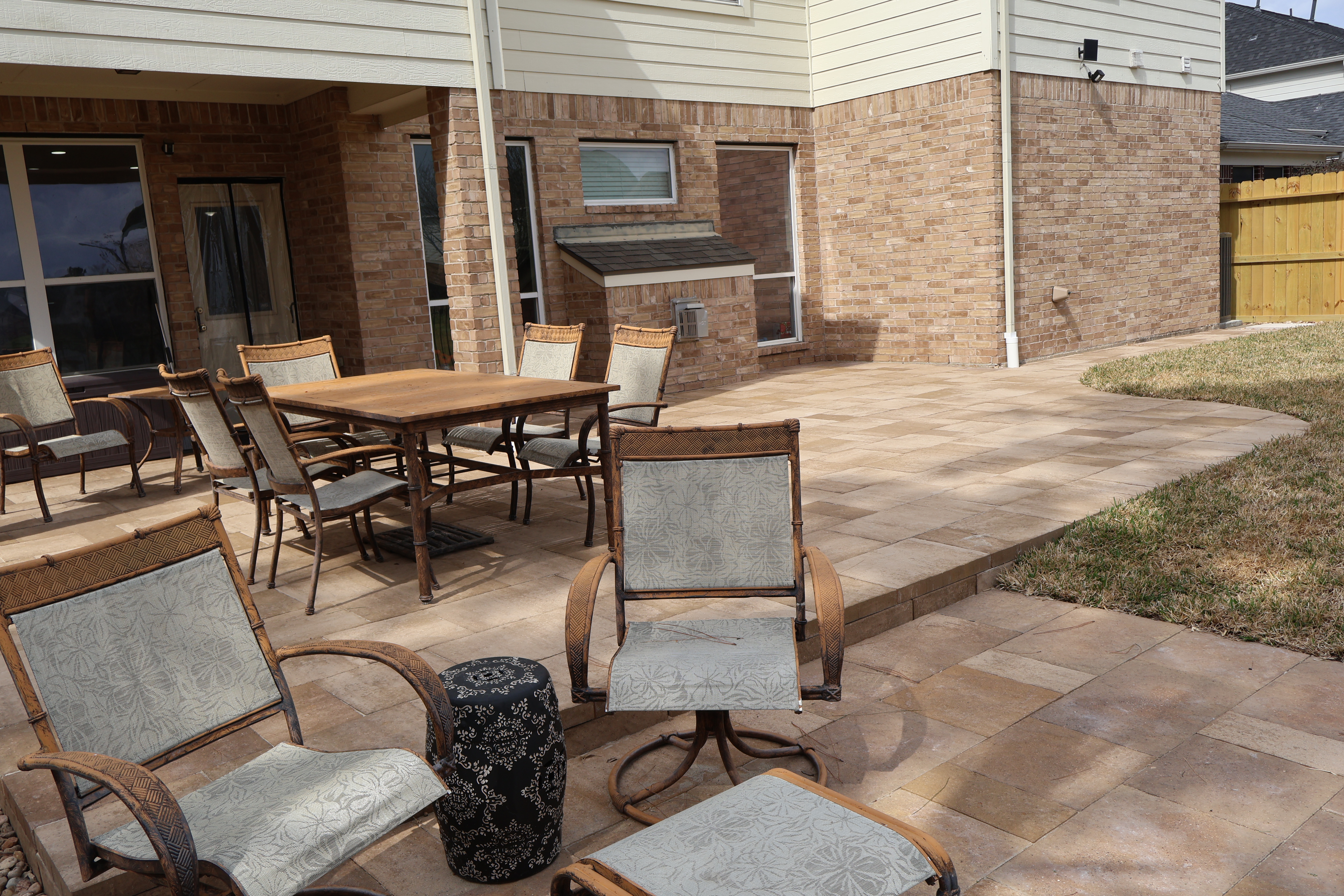 bezuz-landscaping-concrete