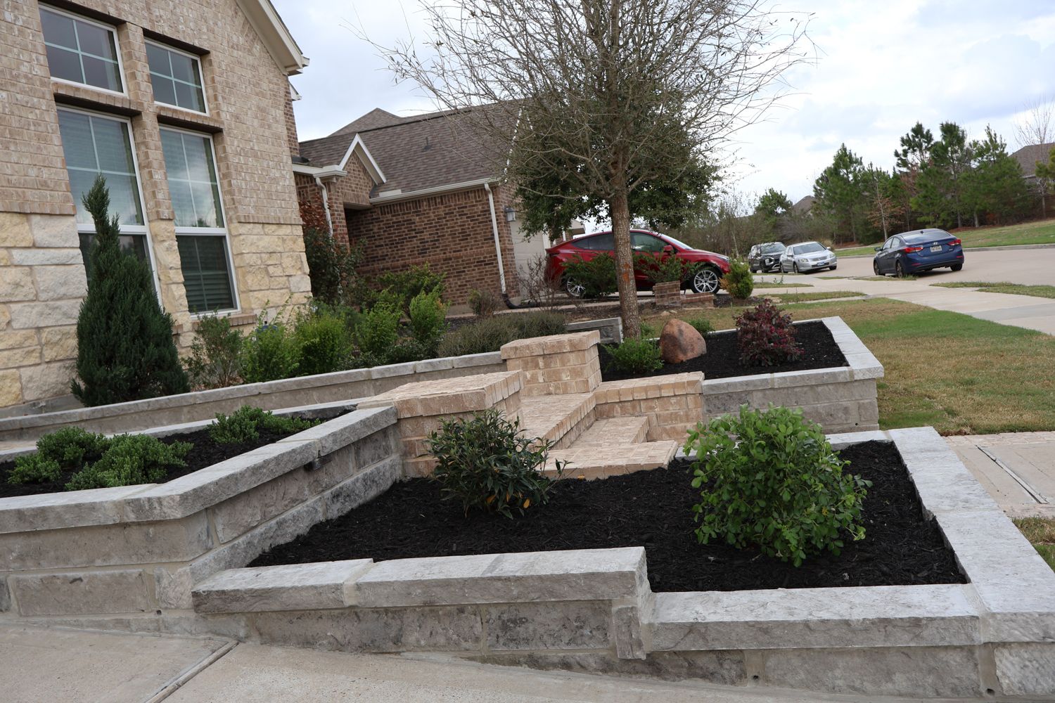 Bezuz-Lawn-and-Landscaping_Houston-and-Katy-Landscaper